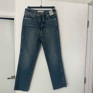 AMO Chloe Crop Blue Jeans